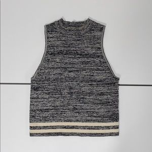 FOREVER 21 SLEEVELESS WOMENS COTTON CROP TOP